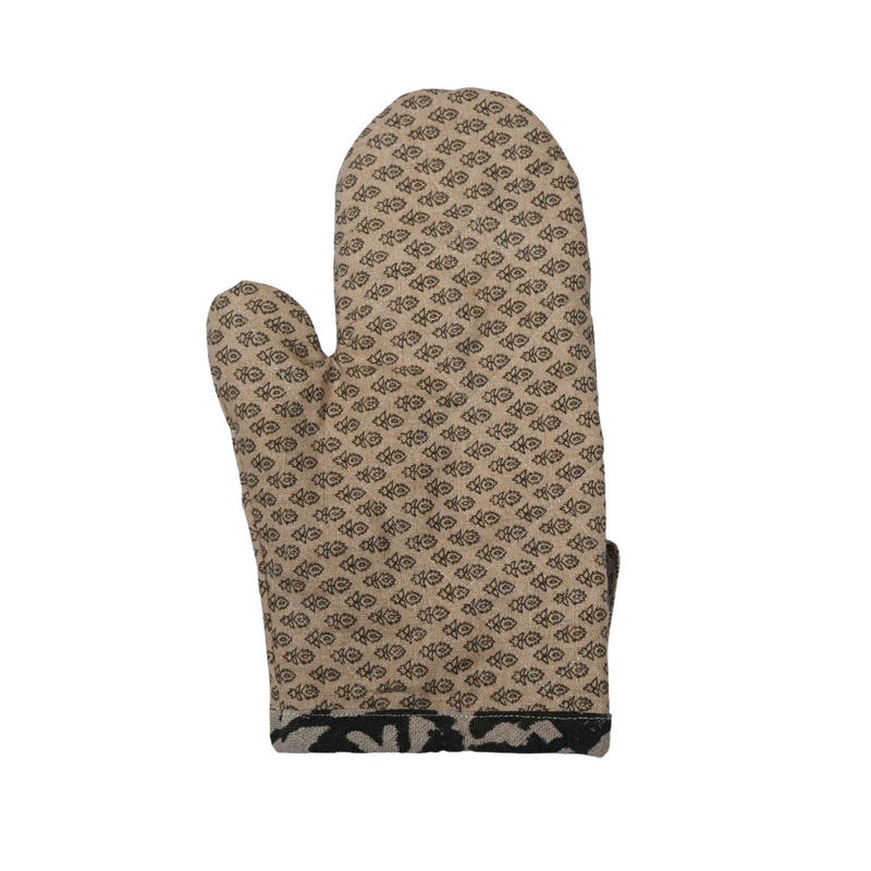 Ekei Oven Mitts and Pot Holder Set