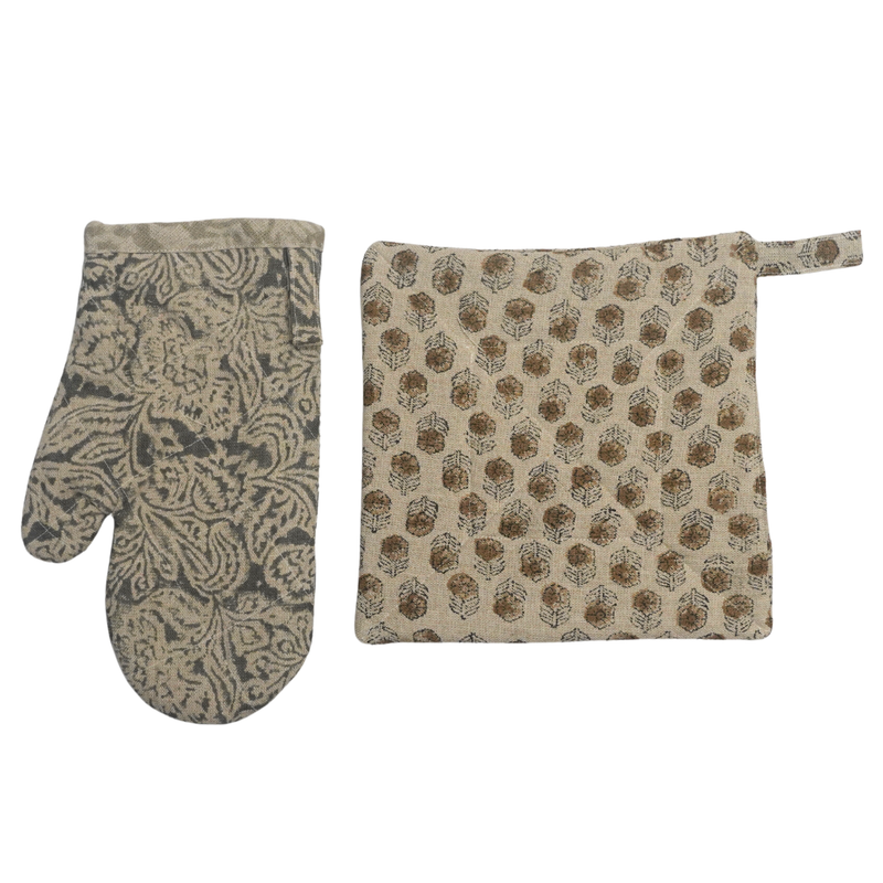 Fola Oven Mitt and Pot Holder Set