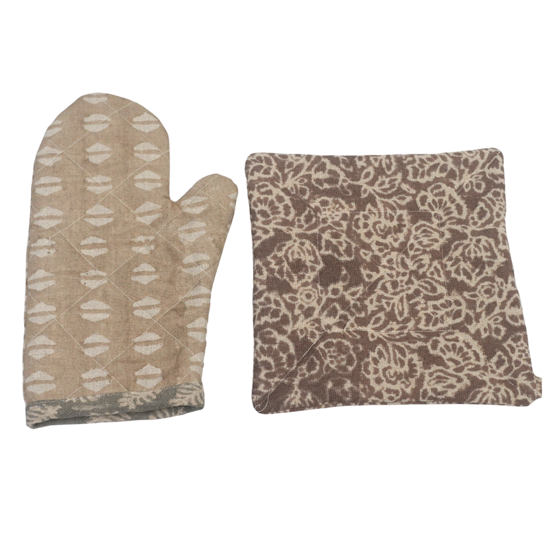 Nkechi Oven Mitt and Pot Holder Set