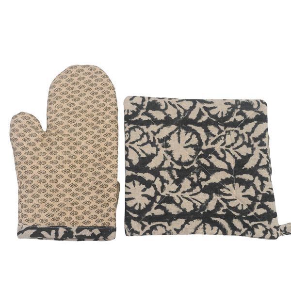 Imma Oven Mitt and Pot Holder Set