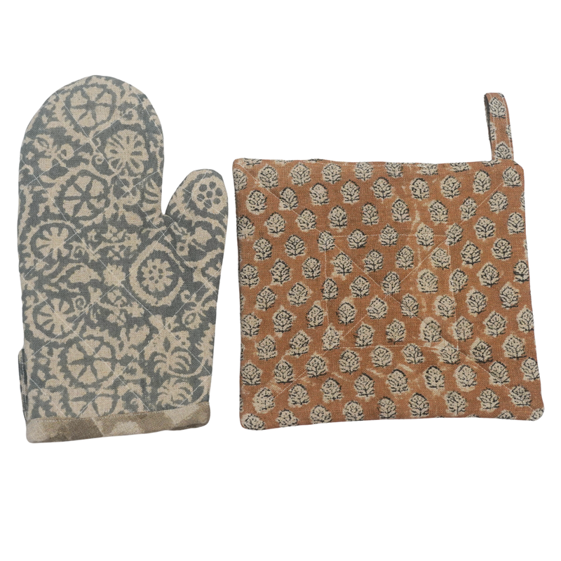 Esosa Oven Mitt and Pot Holder Set