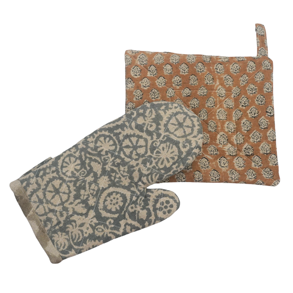 Esosa Oven Mitt and Pot Holder Set