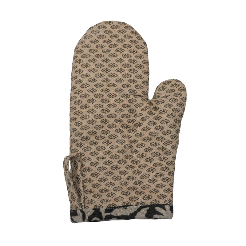 Ekei Oven Mitts and Pot Holder Set