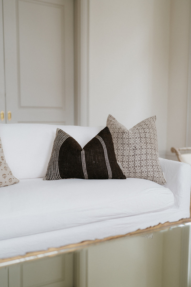 OLUSEYI - Indian Hand Block Print Pillow Cover