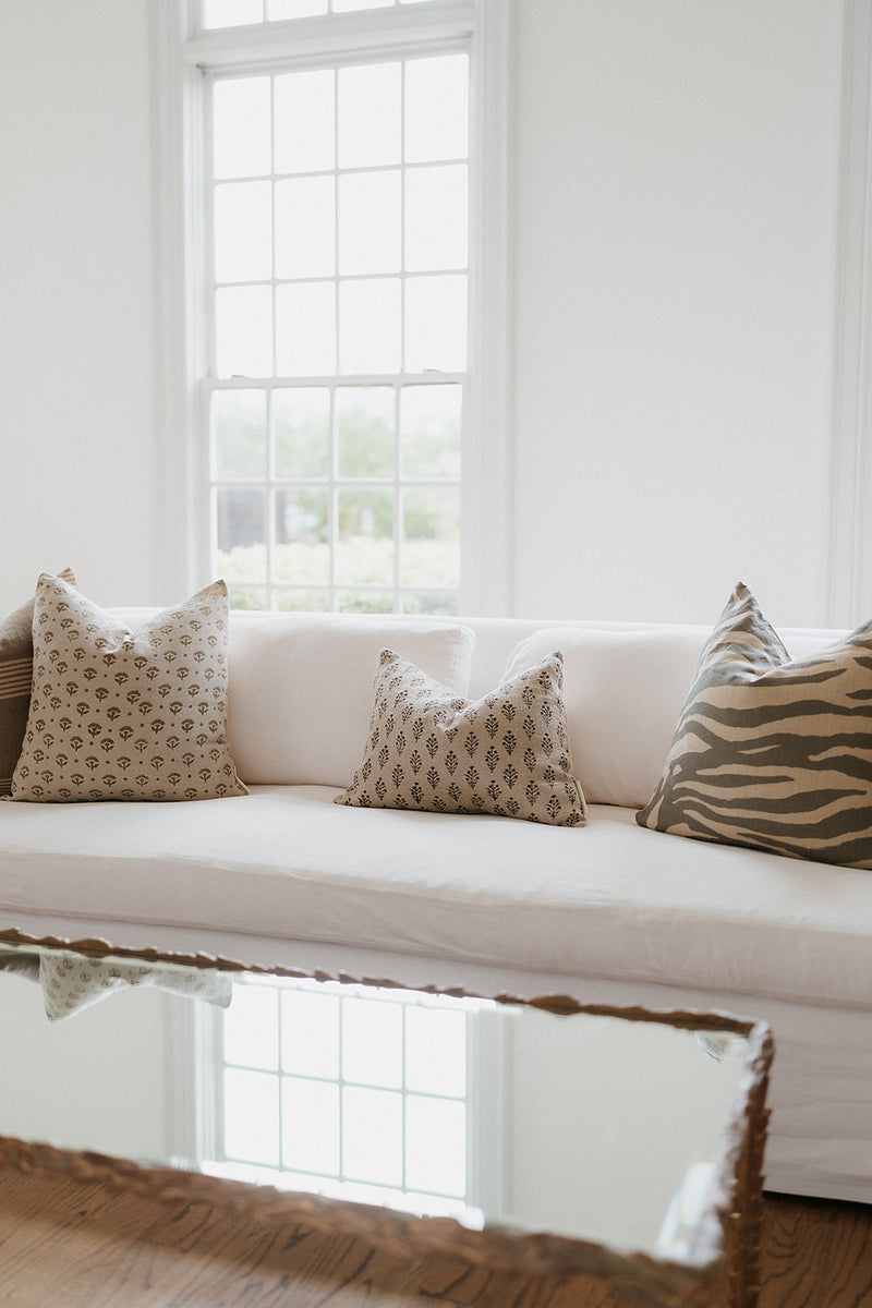 NIYE - Indian Hand Block Linen Lumbar Pillow Cover
