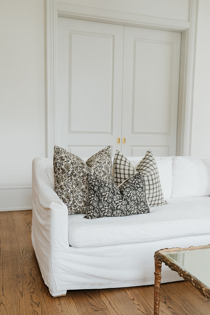 Delano Pillow Combination