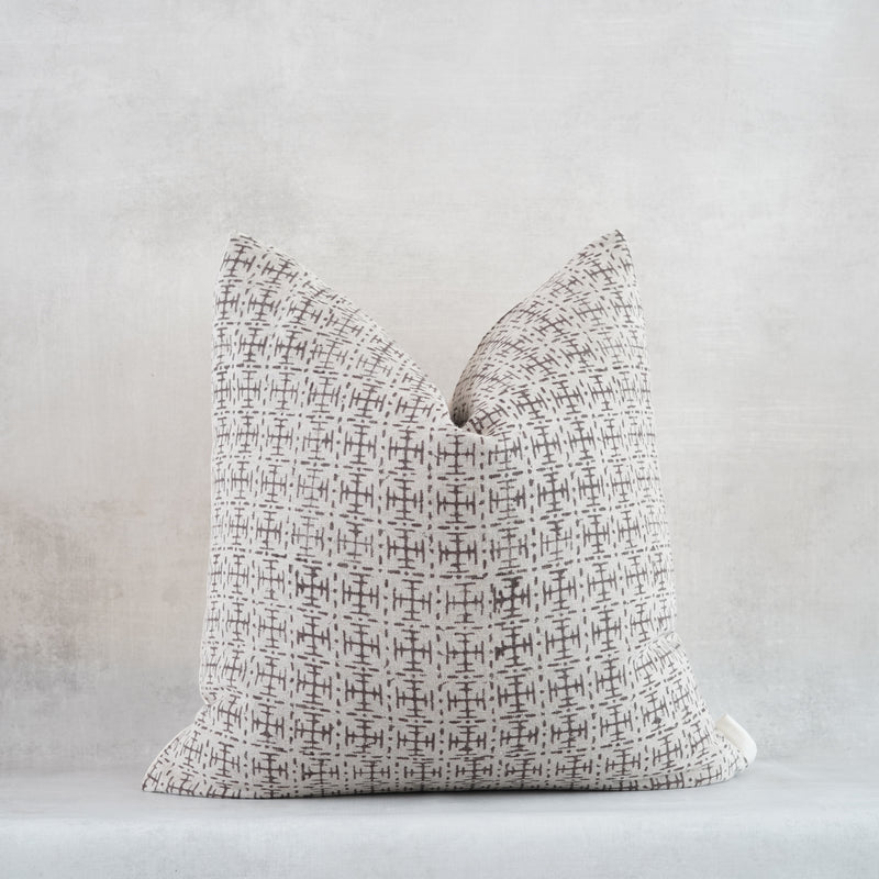 Arit Pillow Combination