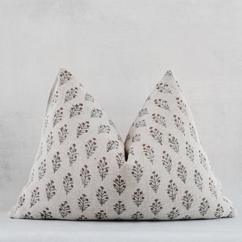 Chuk Pillow Combo