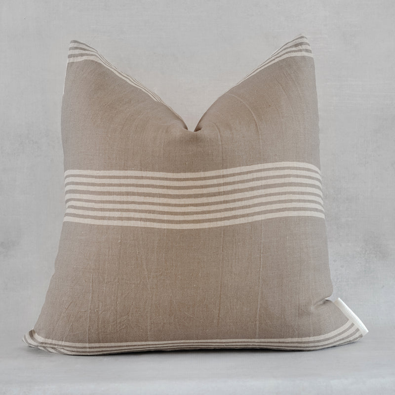 Chuk Pillow Combo