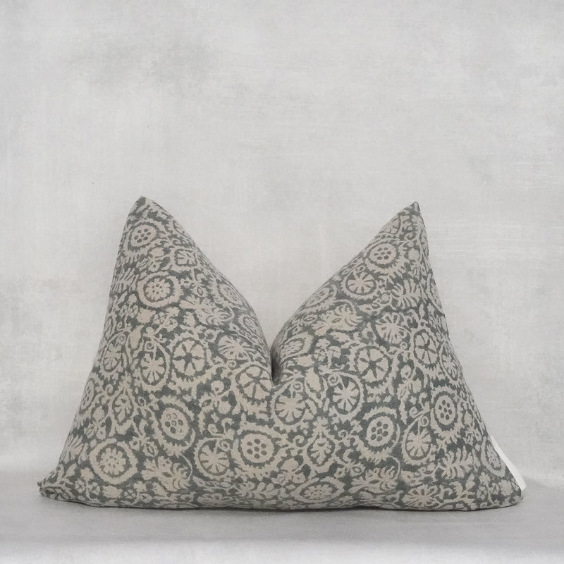 Foluke- Pillow Combo
