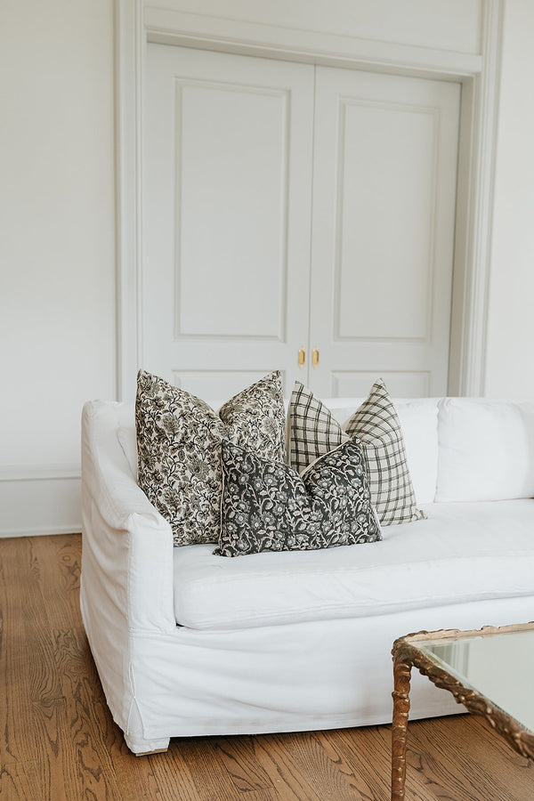 Delano Pillow Combination