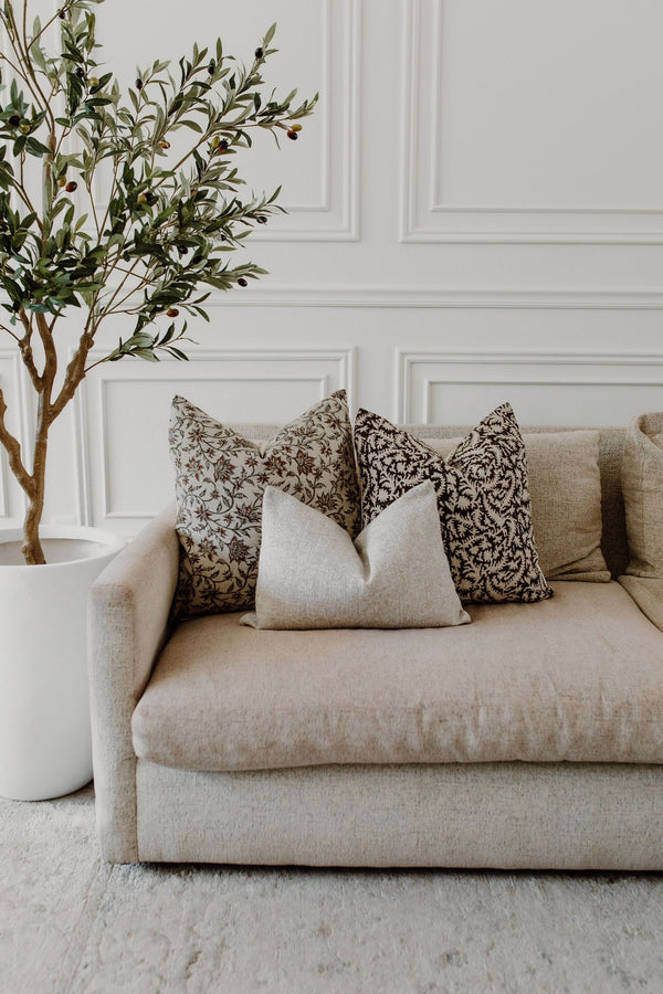Folashade Pillow Combination