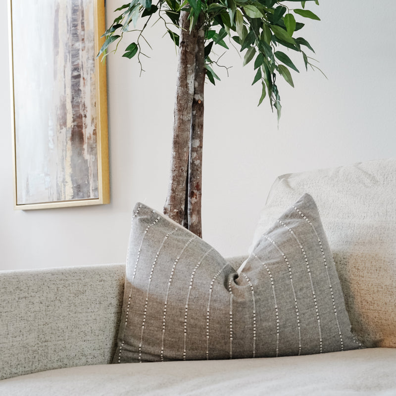 CHIAGOZIE- Thailand Woven Cotton Lumbar Throw Pillow cover