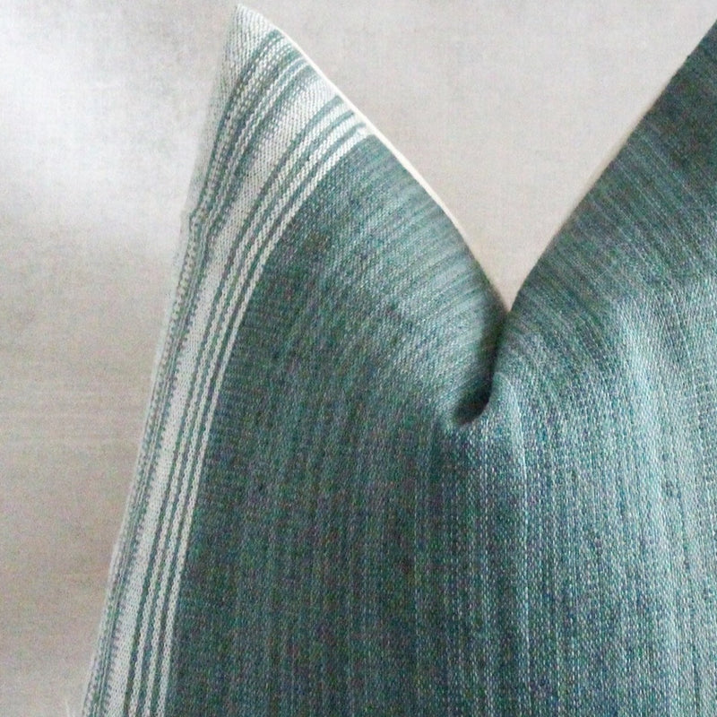 TOKÉ - Vintage Indian Wool Pillow Cover