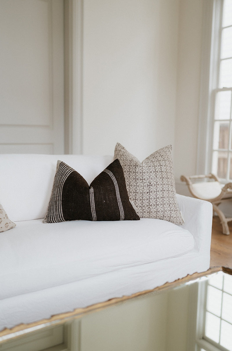 Arit Pillow Combination